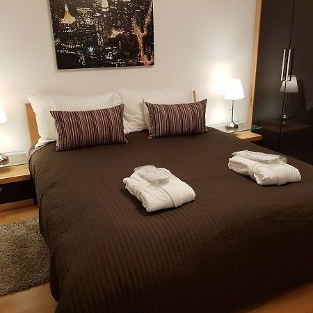 Montreux Lake View Apartments City Centre Екстер'єр фото