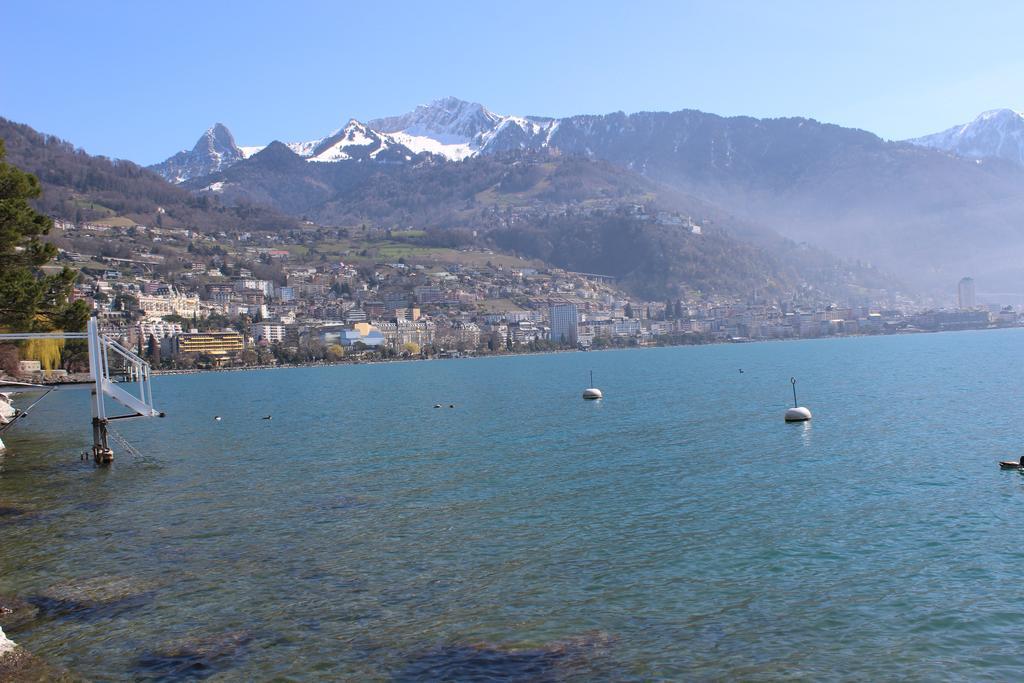 Montreux Lake View Apartments City Centre Екстер'єр фото